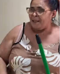 T1118001 Quando a Sogra Chega e Quer Virar Dona da Casa! (2) part2