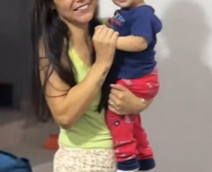 T1327004 Meu marido fingia morar no Estados Unidos enquanto levava uma vida dupla com outra família e foi ass part2