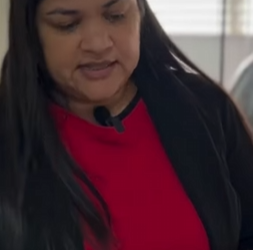 T3300004 Patroa queria explorar Empregada, mandando ela limpar a casa da irmã e da mãe também part 2