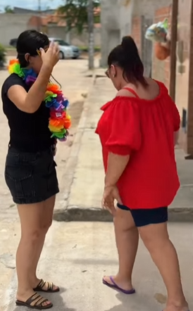 T1118007 Ela quer me proibir de curtir o carnaval! (2) part2