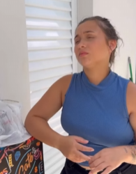 T1719011 Ela fez tacos em casa sem imaginar chegou uma visita deu lhe isto part2