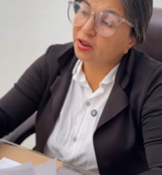 T0808005 Ela foi humilhada por sua apare ncia em entrevista de emprego, vejo no que deu! part2