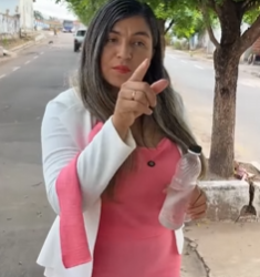 T0808010 Ela humilhou essa humilde mulher, mas a vida deu lhe uma lic a o part2