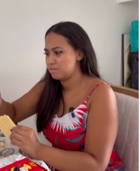 T1721002 Minha irmã não me deixa usar o banheiro porque eu não lavo part2