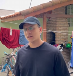 T1721013 Quem chega de surpresa pode sair com tristeza part2