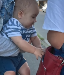 T0701005_Essa mãe usava seu b3bê pra roub4r e ela teve uma lição_part2
