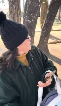 T0701010 Mãe se distrai com celular, e deixa seu bebê sozinho e o pior aconteceu part2