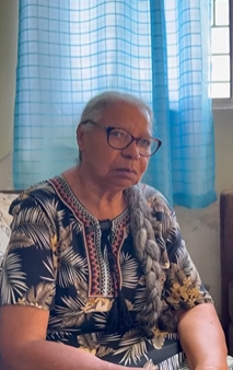 T1723013_Como ela não deu ouvidos ao que sua mãe dizia, teve que pagar algo que devia_part2
