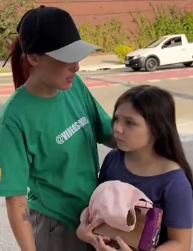 T3425012_Milionário deu uma lição de humildade para esposa filha. Parte2