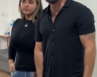 T1329026 Garota genial revela segredo da madrasta com mensagem na televisão part2